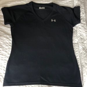 Under Armour T-shirt